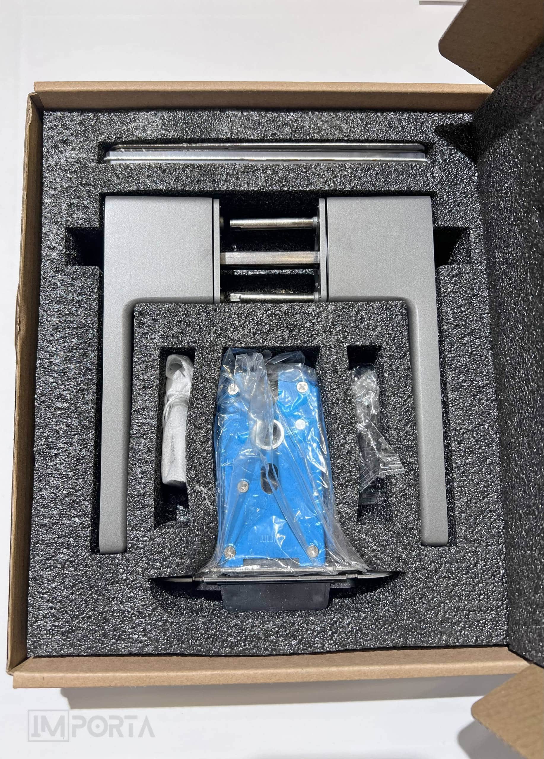 Invisible_Door_Handles_Square_Palermo_Set_with_ Magnetic_Door_Lock_ Modern_&_ Innovative_Importa_ UAE