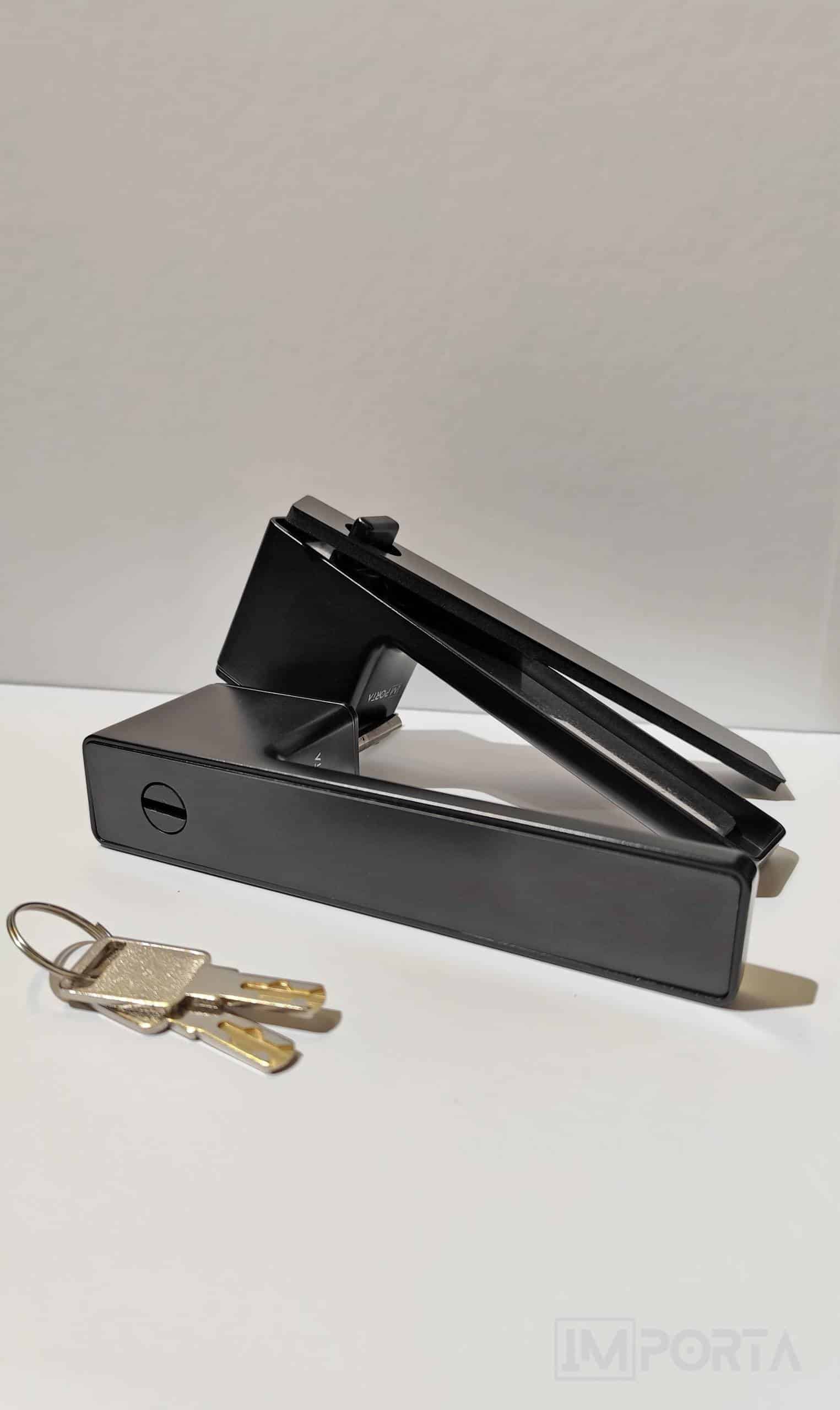 Palermo_square_black_silver_interior_door_handle_with_key_thumb_Importa_UAE