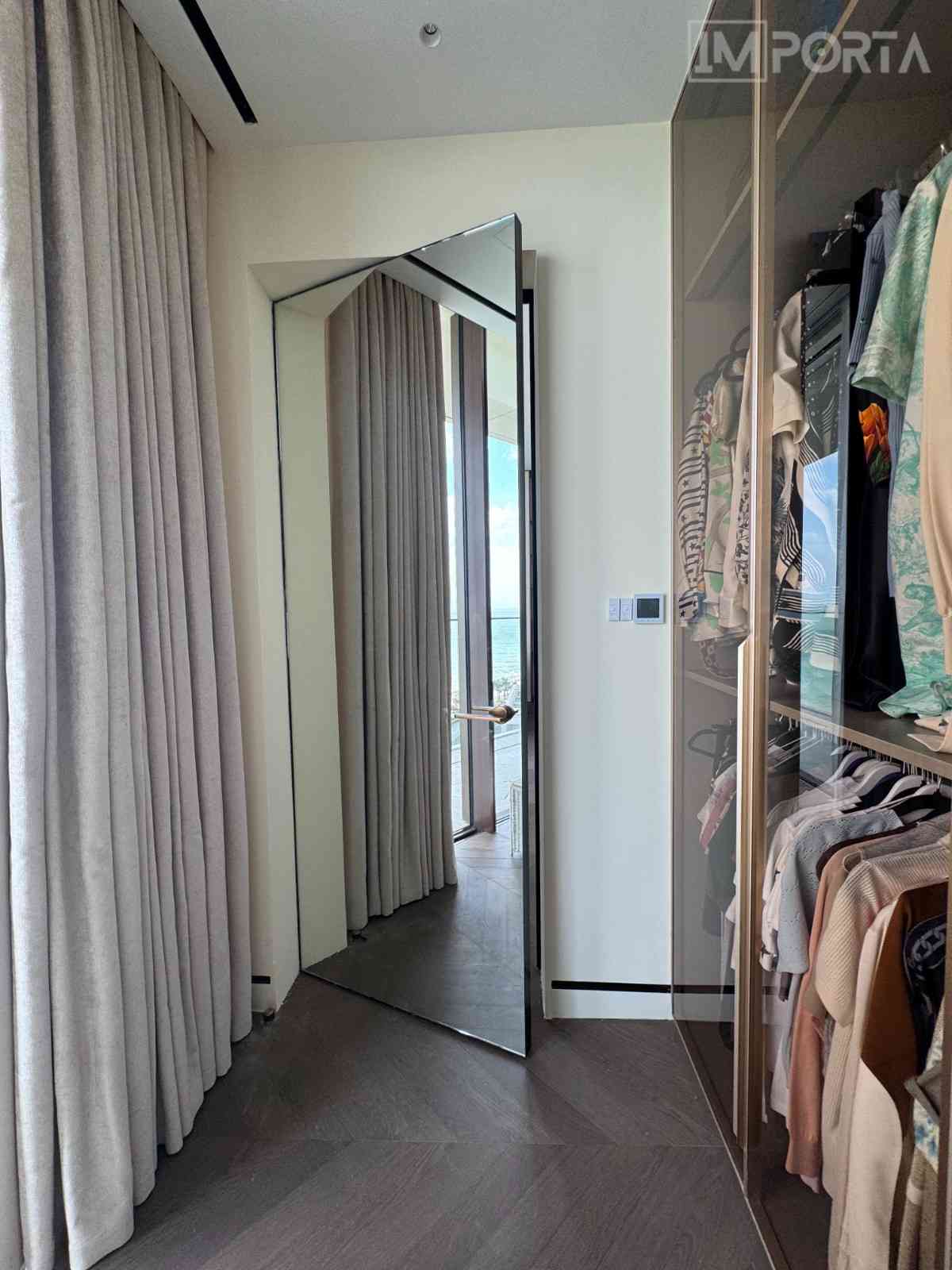 luxury-wardrobe-frameless-mirror-door luxury wardrobe frameless mirror door