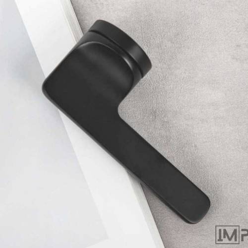 black modern lever door handle dubai