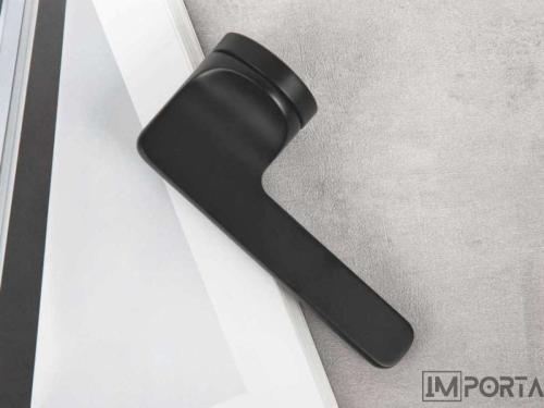 black modern lever door handle dubai