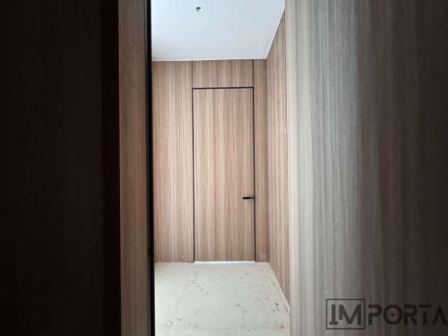 concealed-veneer-interior-door-uae.jpg