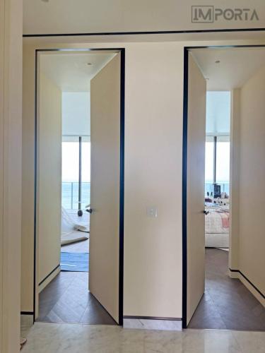 minimalist bedroom pu paint door uae