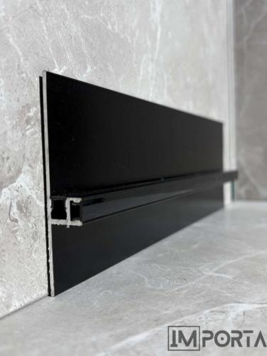 minimalist black skirting profile uae