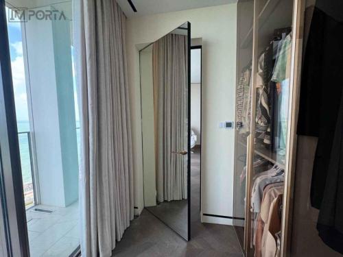 mirror frameless for dressing room