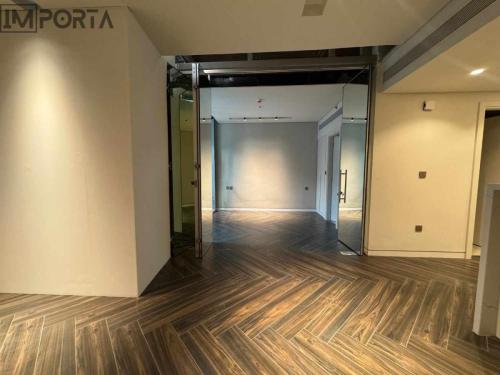 reflective-hidden-sliding-door-dubai