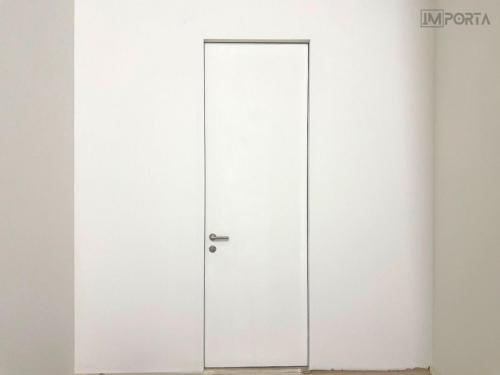white-primed-commercial-door-importa-uae